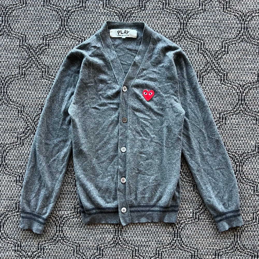 Comme des Garcons Play Swearer Mens Small Grey Red Heart Logo Wool Cardigan